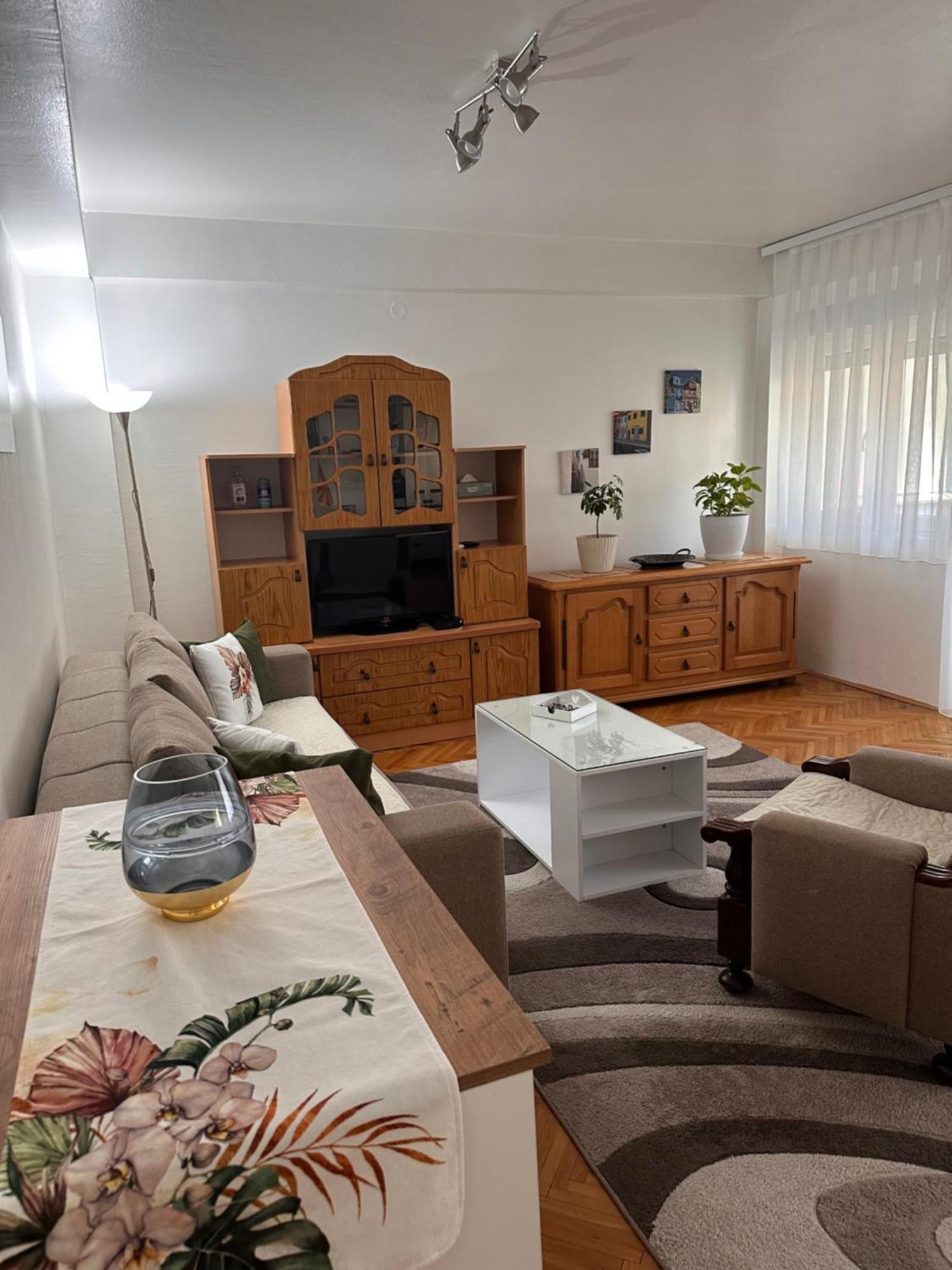 Viktor Apartment Kumanovo Extérieur photo